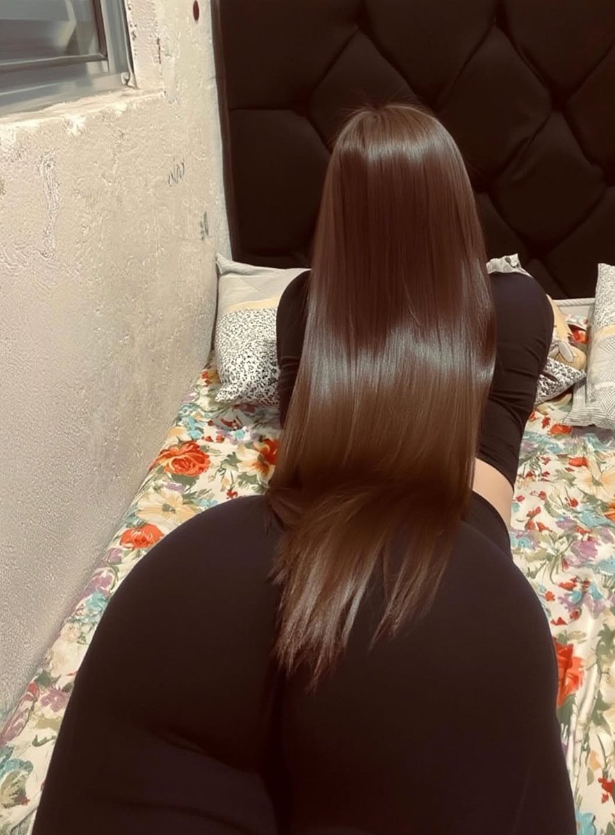 Dier369's tweet photo. Quando a amiga da sua namorada mostra o novo corte de cabelo pra você https://t.co/wIpuAqzXdk