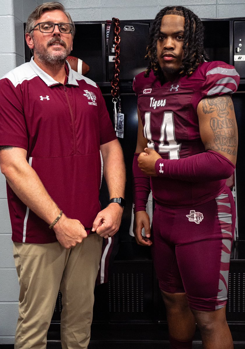 Coach Taylor Da Great tweet media