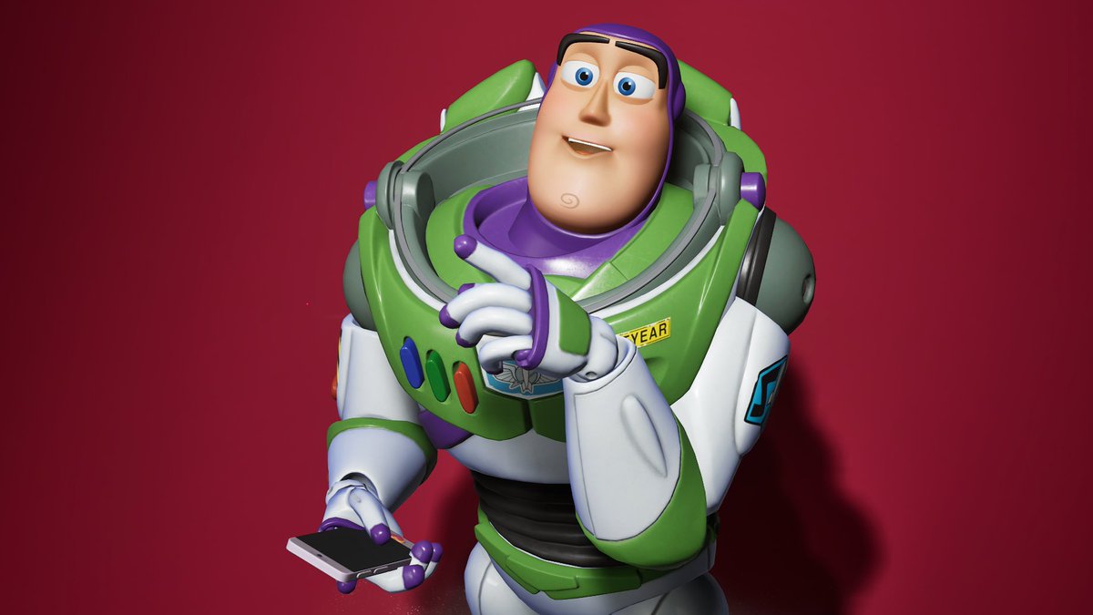 BATTLETAIL's tweet photo. Buzz Light looks so good.
 I didn't plan to get him, but just look at him!  
#Fortnite #Fortography #FortographyStudio https://t.co/57jP4epNiN