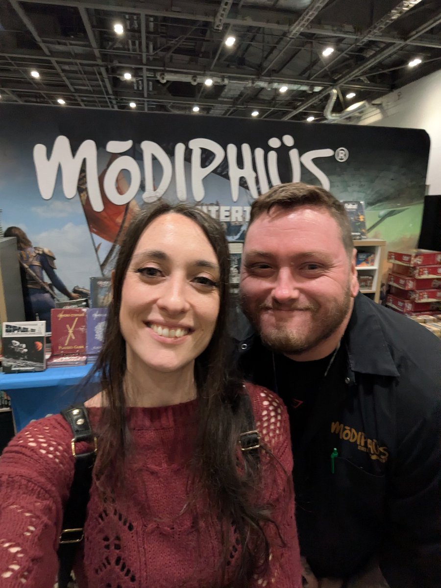 CrazyMCRAngel's tweet photo. ๐ Amazing first @slwsalute !! Always great catching up with the @Modiphius !! Special congrats to @colourtheft from Modiphius (IG) for getting a badge in the painting competition!! ๐๏ธ
#slwsalute #salute #modiphius #minatures #wargaming https://t.co/A9SrOcSi7m