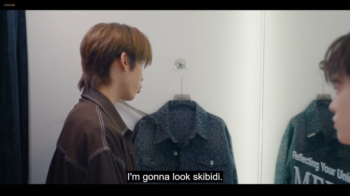 belulovssvt's tweet image. found someone of hong's breed i knew they would click