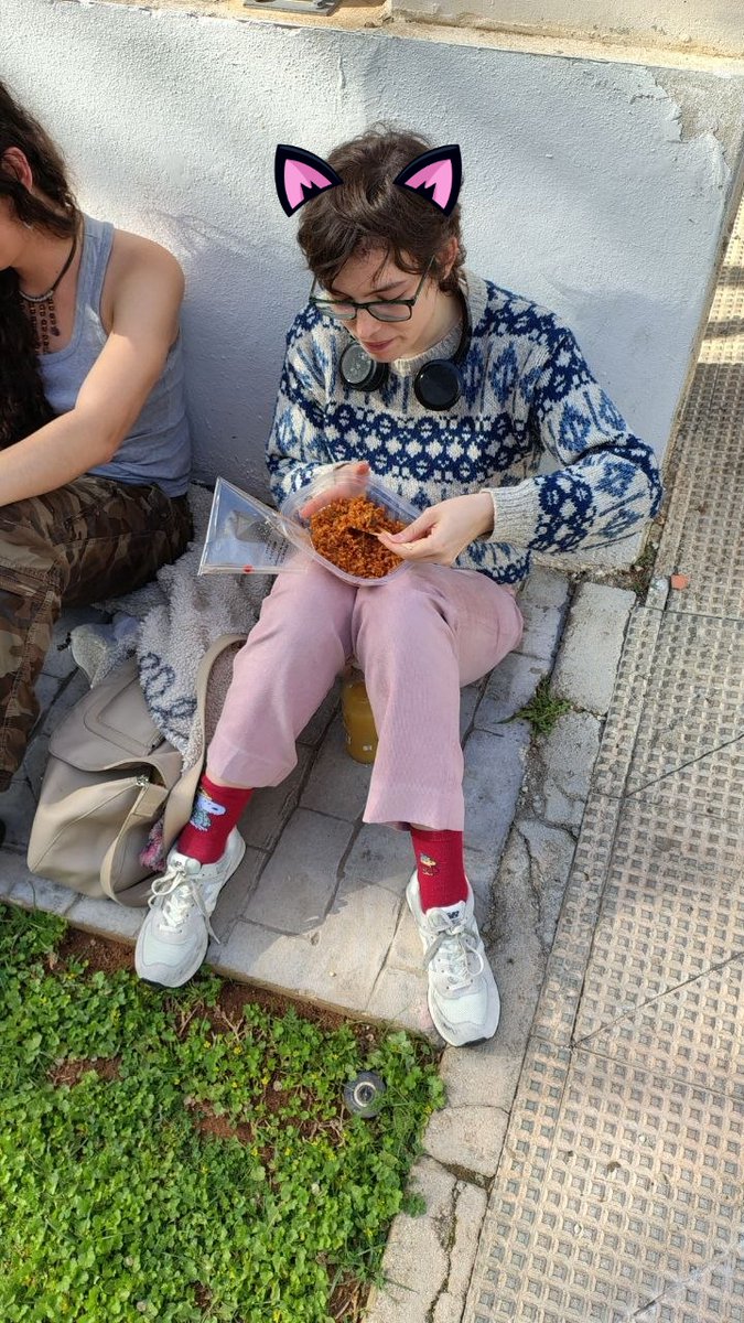 el 四 月 que 背包 madruga ahora sí que si lo juro eh tweet media