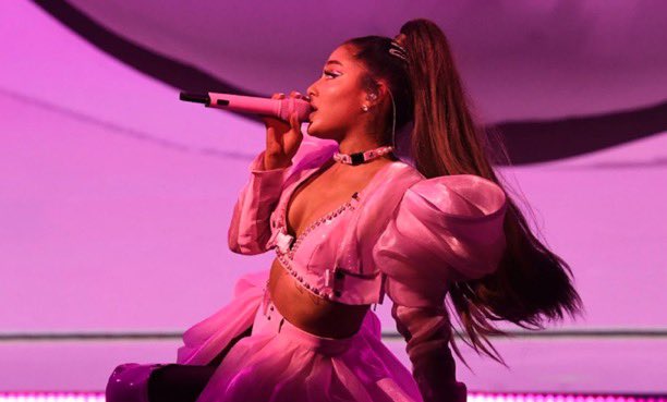 UpdateCharts tweet media