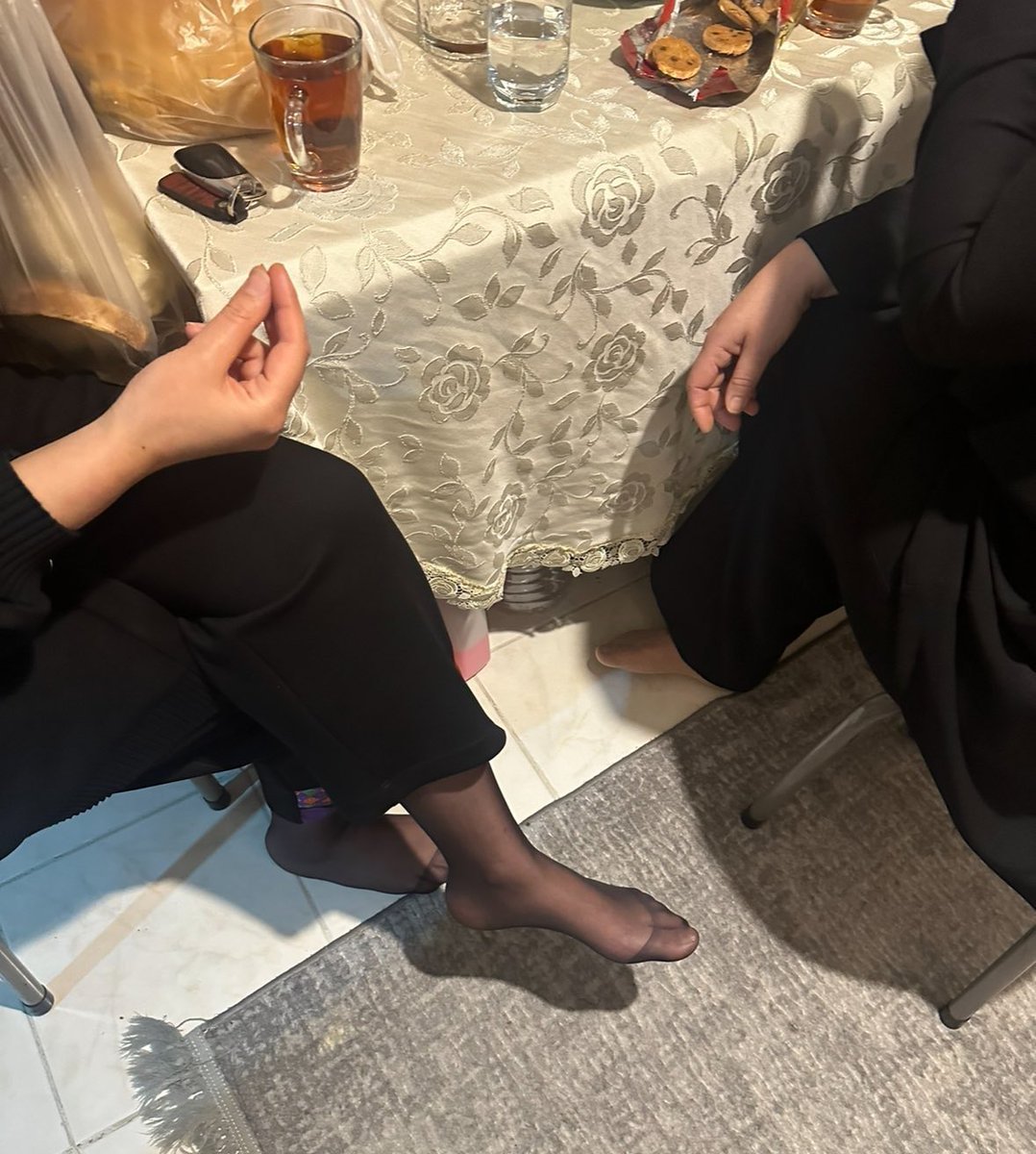 Ayak Fetiş tweet media