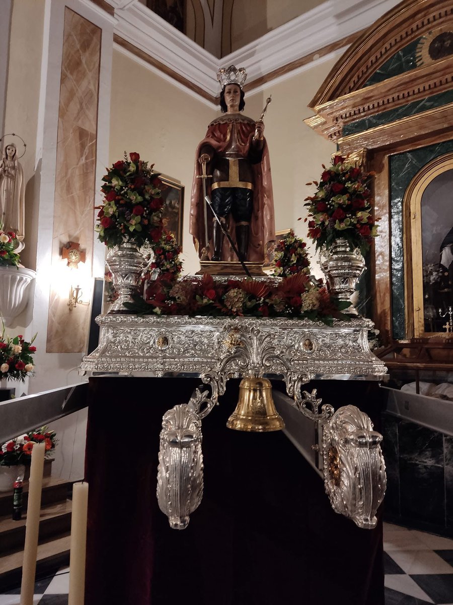 rubenamezz's tweet photo. @LlamadorCofrGR San Hermenegildo, patrón de Alquife. Viernes 1 de mayo y sábado 2 de mayo. El sábado abre el cortejo la legión y, al término, se quema el famoso palo alquifeño. https://t.co/uXPK8BYsOP
