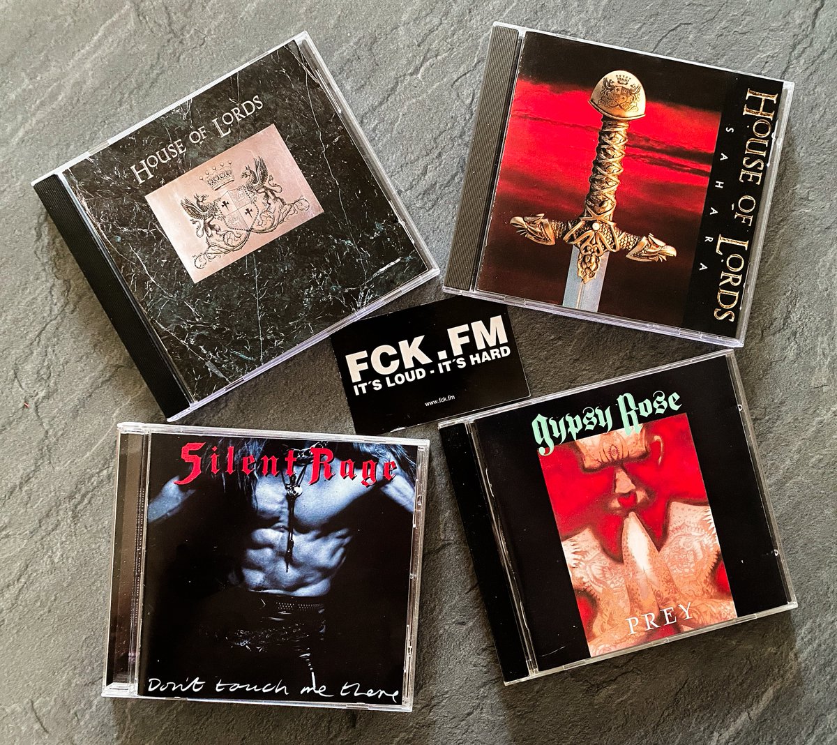 FCK.FM® Magazine | Rock'n'Roll, Girls & Lifestyle tweet media