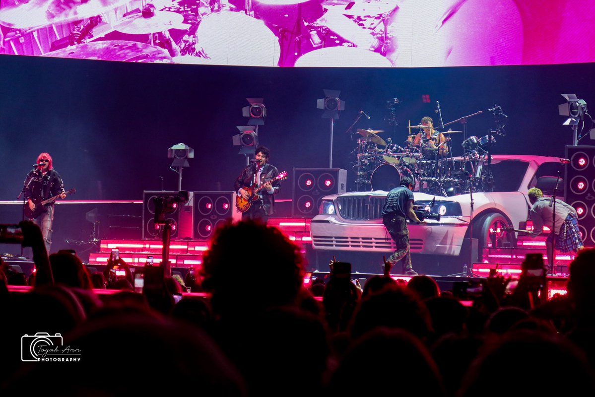 Toooyah? ★ / On Tour!! tweet media