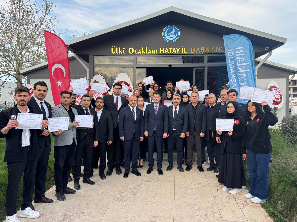 Ülkü Ocakları Genel Başkanımız Sn Ahmet Yiğit Yıldırım beyin katılımlarıyla,tüm teşkilatlarımız ile birlikte Ülkü Ocakları Hatay İl Başkanlığı Yeni Hizmet Binasının açılışını gerçekleştirdik
Başta Ülkü Ocakları İl Başkanımız Sinan Çelik olmak üzere emeği geçenlere teşekkür ederiz