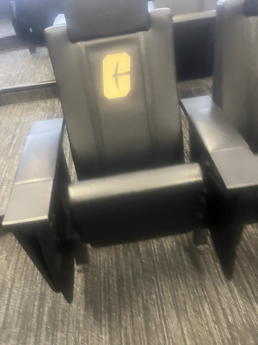 Kiawan Ford tweet media