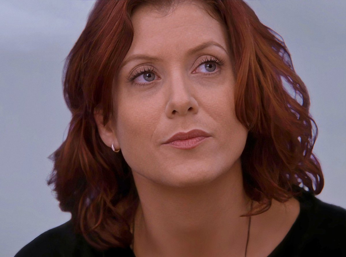 sunflowerhart's tweet image. she's so pretty omfg