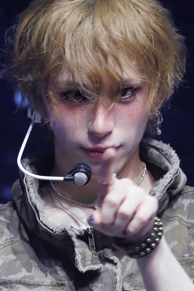 𝙉𝙞𝙘𝙤𝙩𝙞𝙣𝙚. tweet media