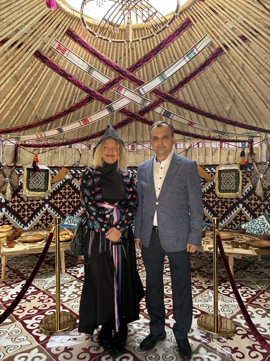 Yelena214's tweet photo. Memorable and colorful celebration of Nauryz as a part of Shanyraq Fest Brussels initiative, thanks to H.E.Ambassador of Kazakhstan Roman Vassilenko! The Kazakh Yurt was our queen! https://t.co/cC4KGNQFrg