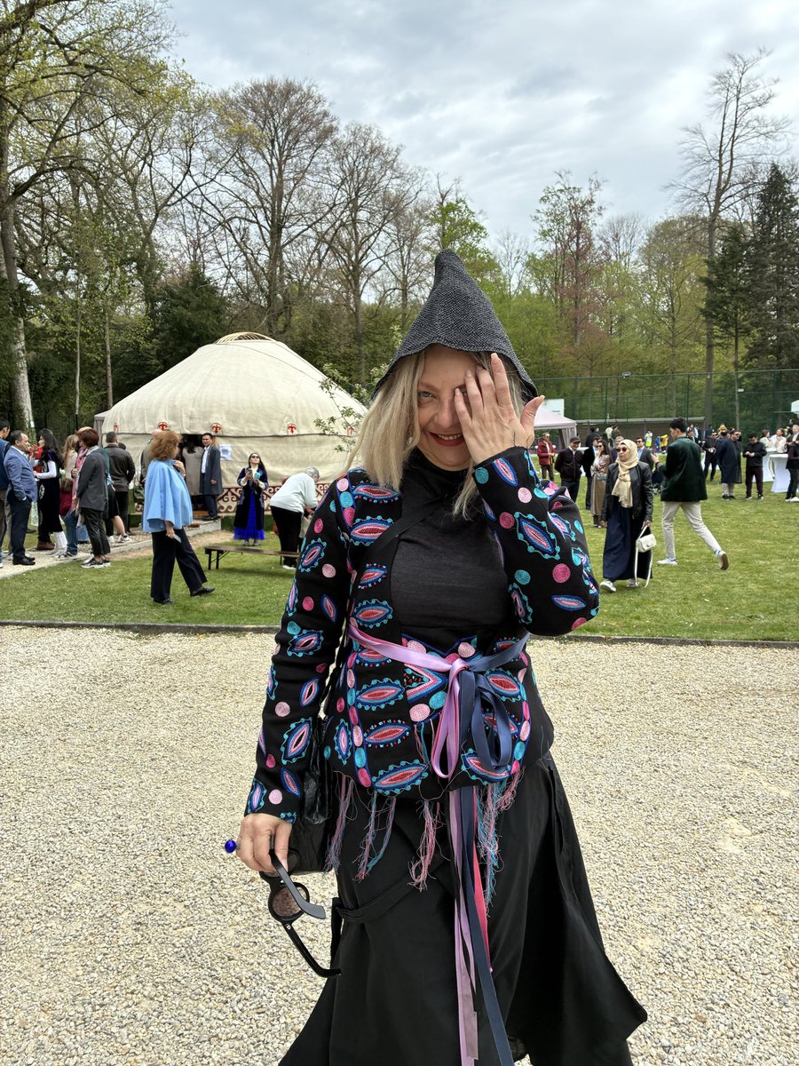 Yelena214's tweet photo. Memorable and colorful celebration of Nauryz as a part of Shanyraq Fest Brussels initiative, thanks to H.E.Ambassador of Kazakhstan Roman Vassilenko! The Kazakh Yurt was our queen! https://t.co/cC4KGNQFrg