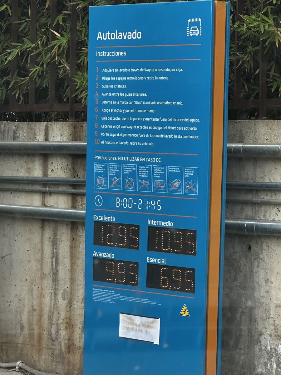 Madre mía con las guerras y el precio del jabón <a href="/Repsol/">repsol</a> 

Por ese precio, en excelente, espero que un oompa loompa cepille la llanta del coche