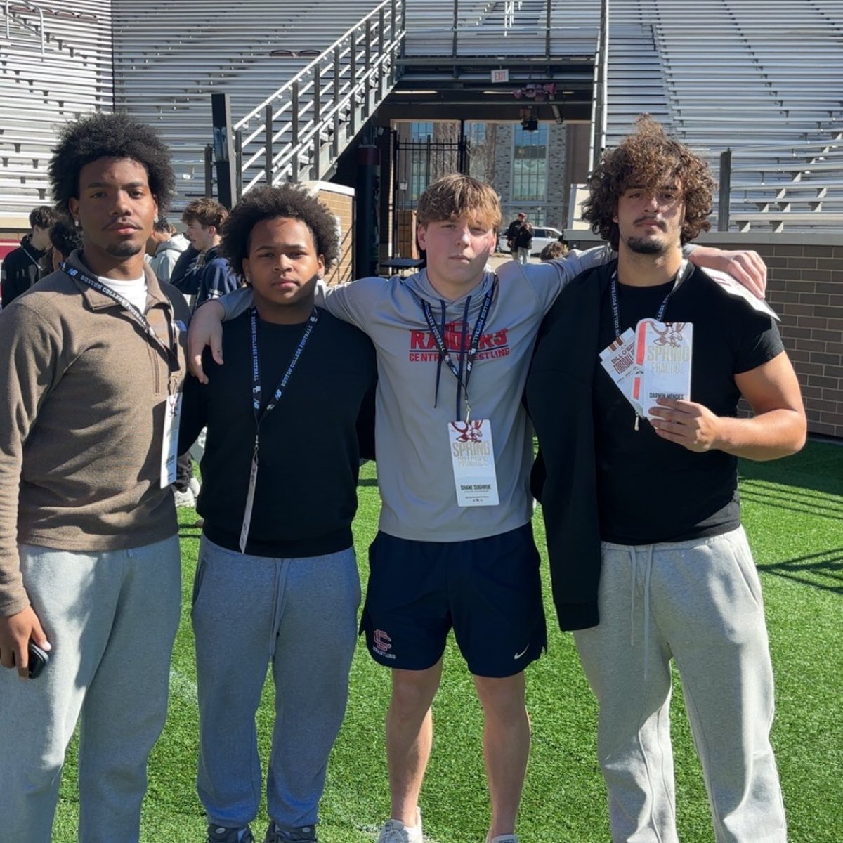 Andylopez2028's tweet image. Thank you to Boston College for having me and my team out at the Spring Game. Great experience, great energy, and definitely something to learn from. Appreciate it! #BostonCollege #SpringGame
@CCRaider_FBall @MHart2032 
@Dubzinski79 @ScoutingNE @CCRaider_sports @PactPerformance