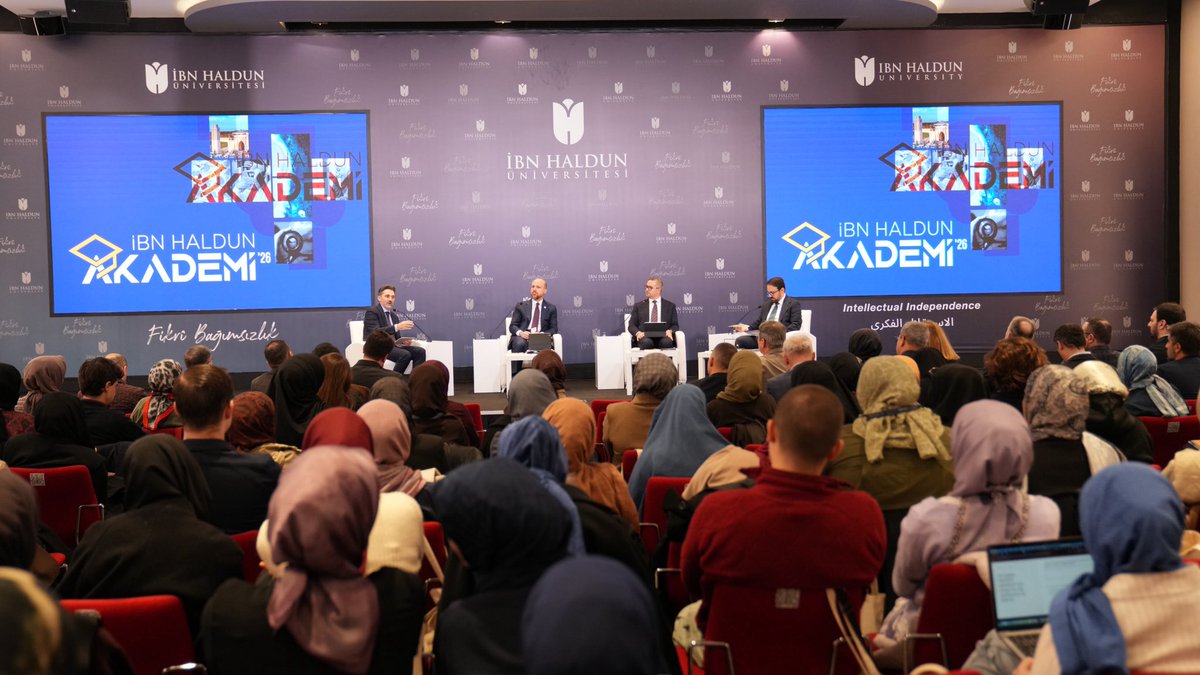 🔗Disiplinlerarası Perspektiften “Türkiye” Markası 

Milli İstihbarat Akademisi Başkanı Prof. Dr. Talha Köse, İbn Haldun Akademi’de düzenlenen panelde değerlendirmelerde bulundu:

📌Uluslararası sistemde norm–güç dengesi kopuyor, kurumlar meşruiyet krizi yaşıyor.
⚖️ Türkiye,