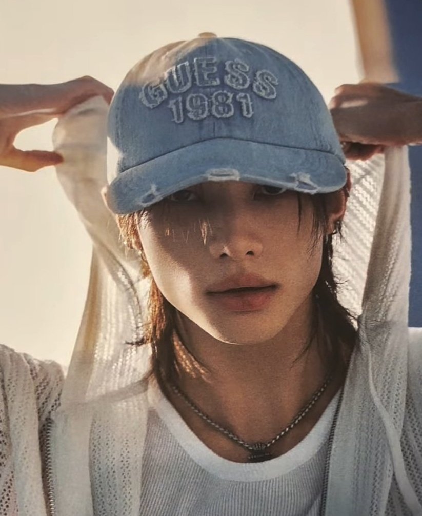 hyunjin pics tweet media