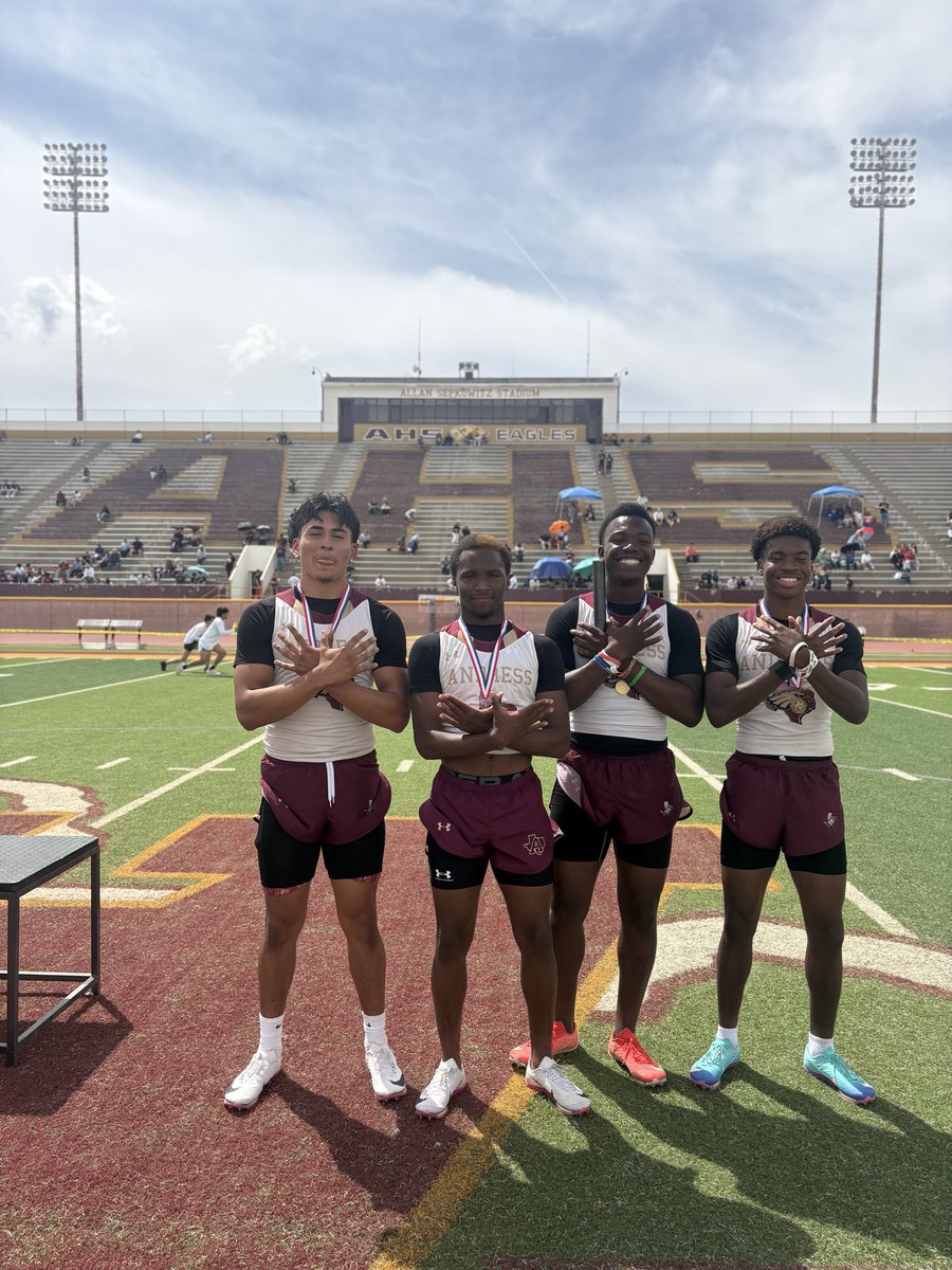 Coach Matt Jones tweet media