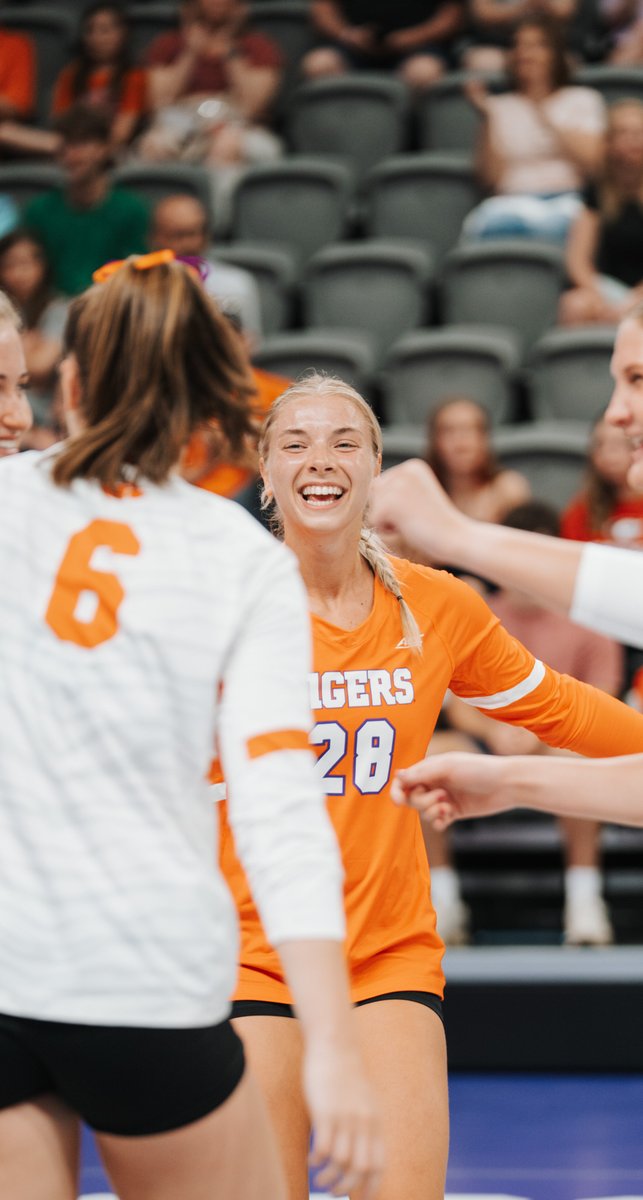 Clemson Volleyball 🏐 tweet media