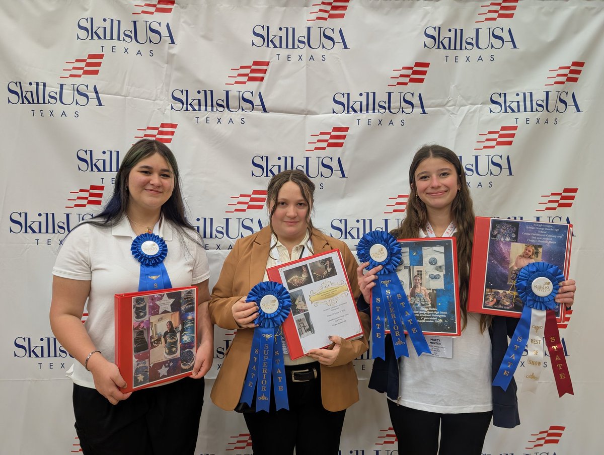 msbyarsculinary's tweet photo. GRHS SkillsUSA Culinary is coming home with our most decorated year yet! 3 Job Exhibit State Superior Blue Ribbons, Best of Show, AND Silver in Restaurant Service! Congratulations to Zach, Linda, Maizy, Sofia, Kyleigh, and Cassidy - we are so proud of each of you! #WeAreGR https://t.co/7eFMNsLang