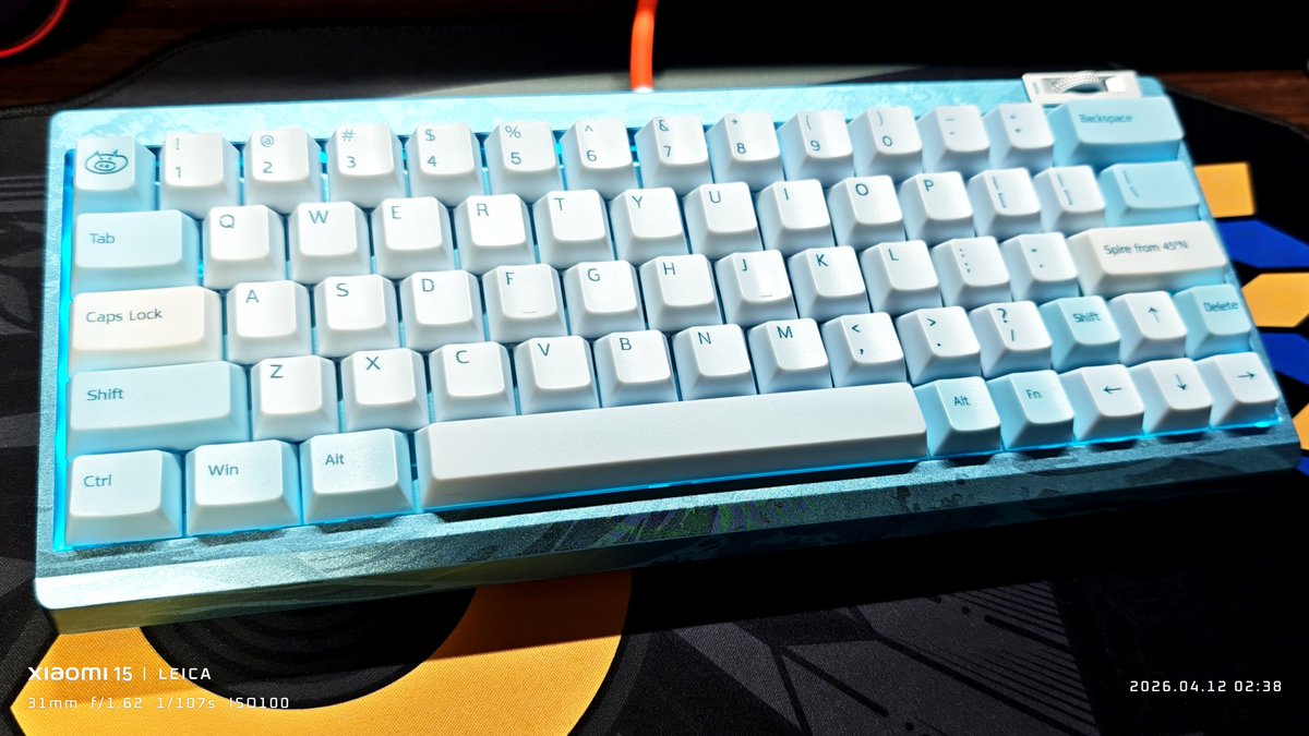 モラクレ tweet media