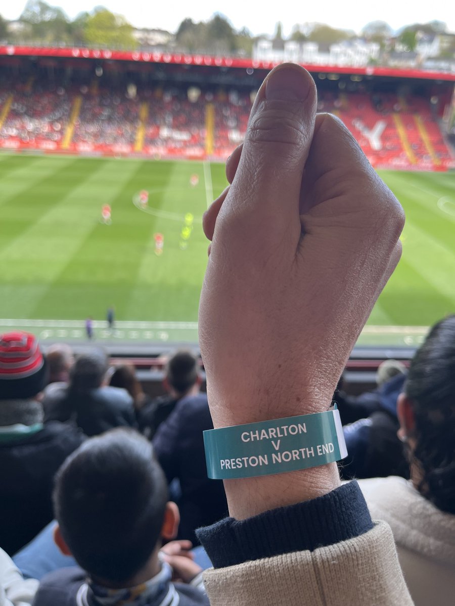 Anders Henriksson tweet media