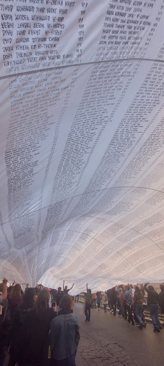 "Perché la memoria del male non riesce a cambiare l’umanità? A che serve la memoria?"
- Primo Levi -

# Accaddeoggi 11 aprile 1987 

#notteinarte <a href="/a/">Ani</a> tutti
A Domani 🩵
I nomi delle bambine e dei bambini uccisi a Gaza finora