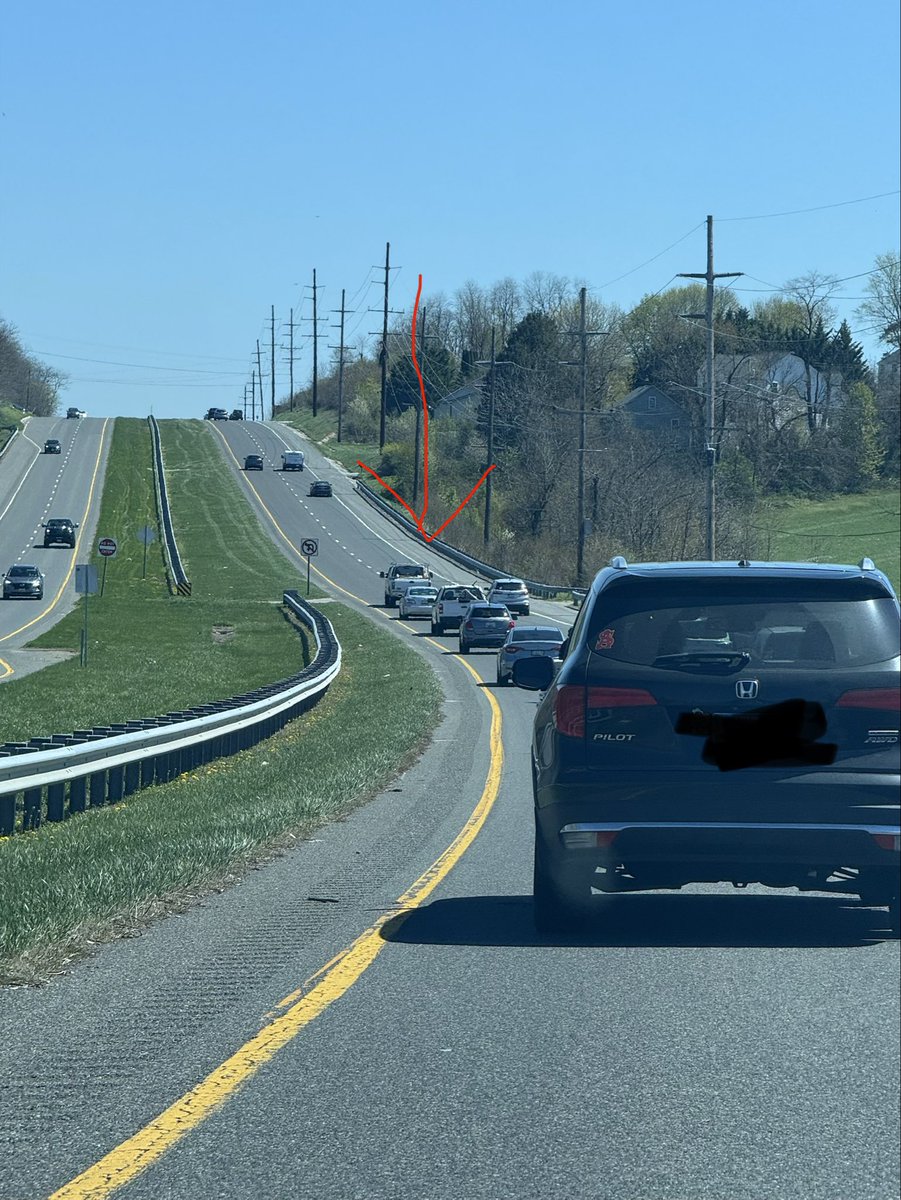 DarthSpidey1's tweet image. This is Chuck. Chuck is universally hated by everyone behind him. Because he’s driving 10 miles below the speed limit staying within car length ofthe car next to him. Nobody can pass Chuck. Don’t be Chuck. 

#LearnToDrive #MarylandDriversSuck
