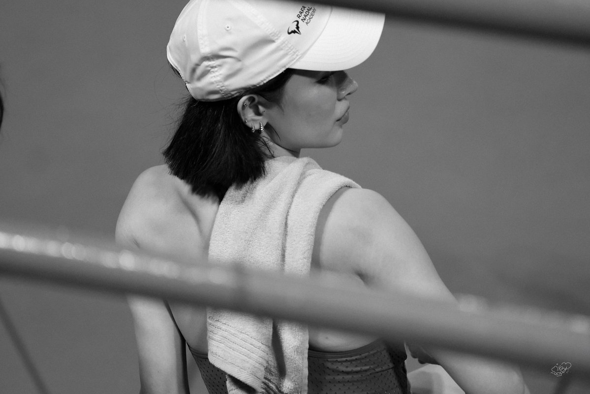 𖠌 iby tweet media