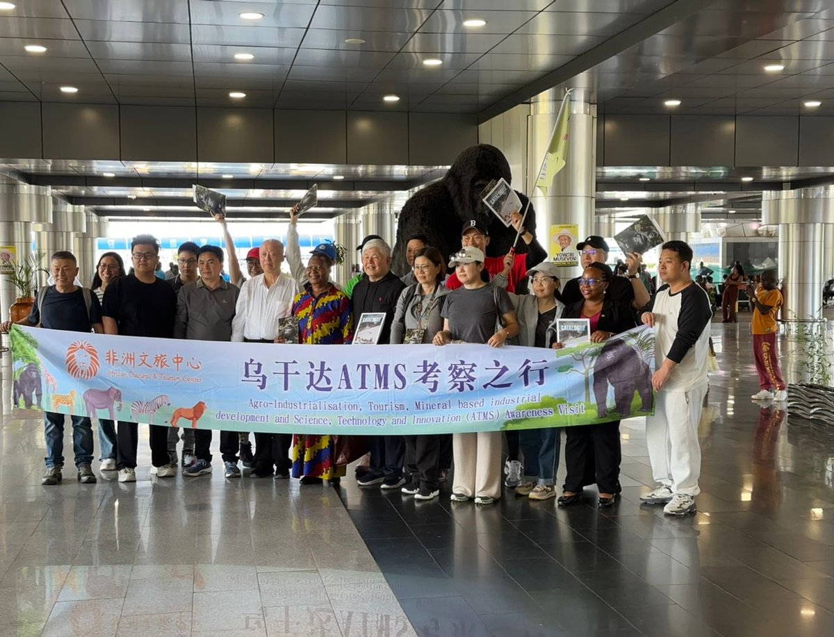 TourismBoardUg's tweet photo. Today, we had the pleasure of welcoming a delegation of 40 Chinese visitors, led by Her Excellency Oliver Wonekha, Uganda’s Ambassador to Beijing.

The delegation is in Uganda on a familiarisation trip, exploring opportunities in tourism investment and the coffee sector.

#ExploreUganda