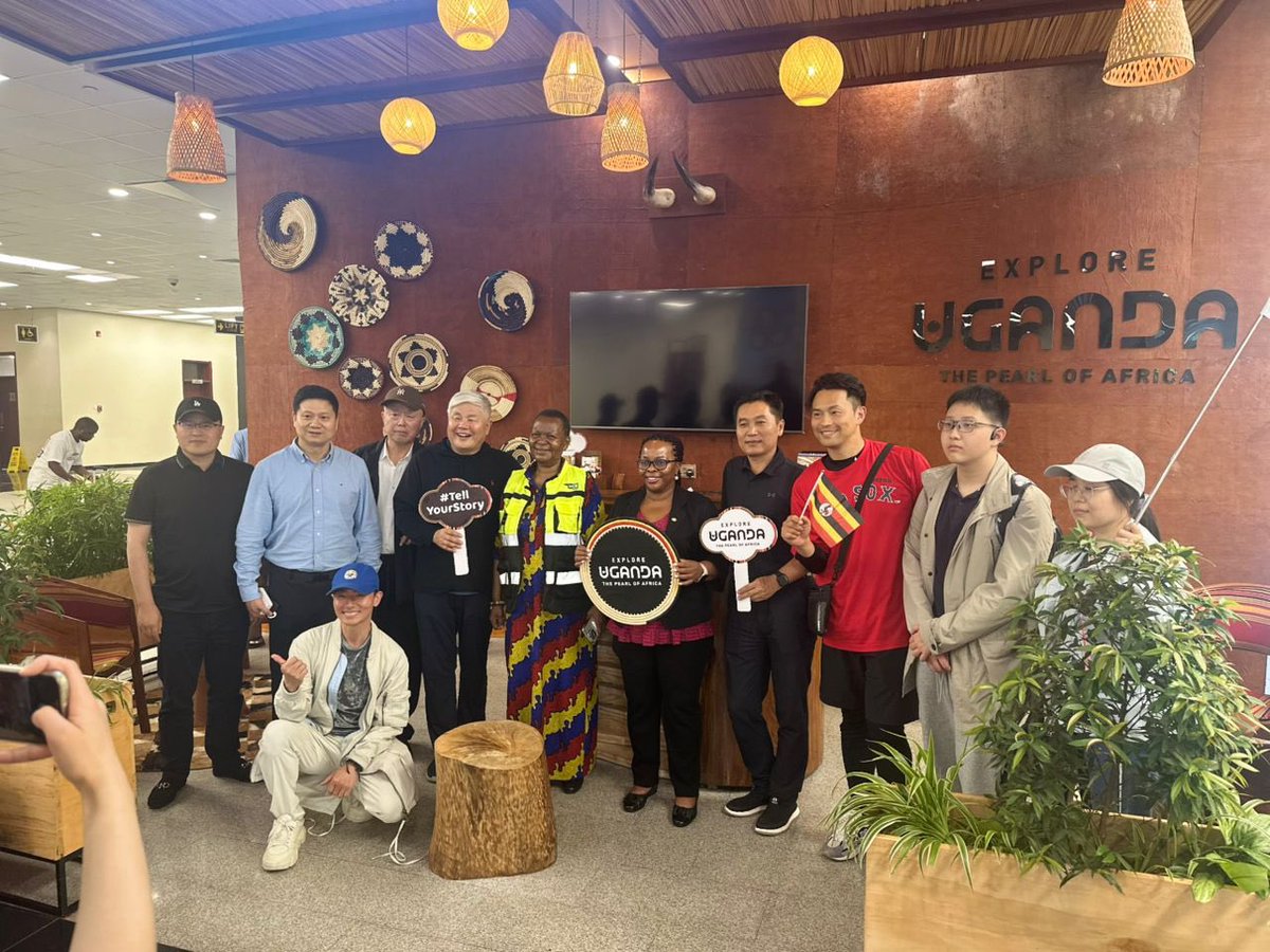 TourismBoardUg's tweet photo. Today, we had the pleasure of welcoming a delegation of 40 Chinese visitors, led by Her Excellency Oliver Wonekha, Uganda’s Ambassador to Beijing.

The delegation is in Uganda on a familiarisation trip, exploring opportunities in tourism investment and the coffee sector.

#ExploreUganda