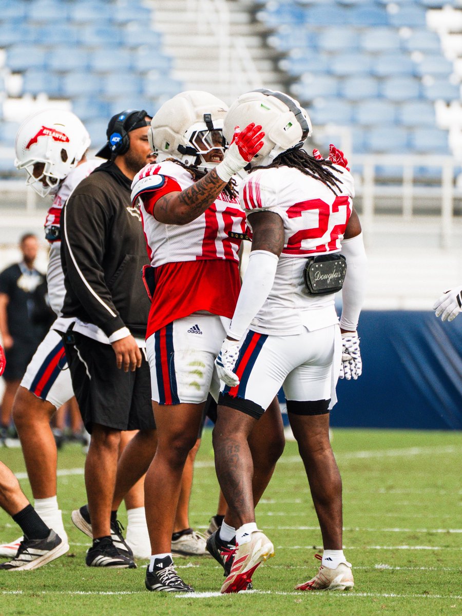 Florida Atlantic Football tweet media