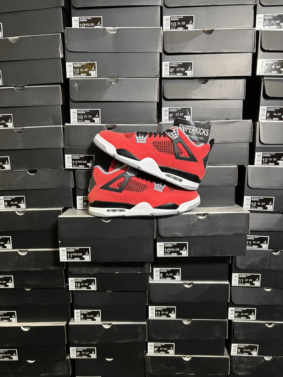 Sniperkicks tweet media