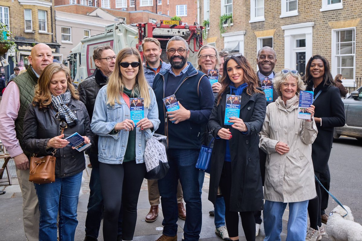 NatachaTannous's tweet image. Out knocking on doors with @JamesCleverly ✊🚪 — fantastic conversations and a strong response on the doorstep. Momentum is building. 💙✨ 
Great turnout 🙏 Let’s win this. 💪 

#Pembridge #Pembridgeward #rbkc #localelections #JamesCleverly

Promoted by Natacha Tannous Ritchie,