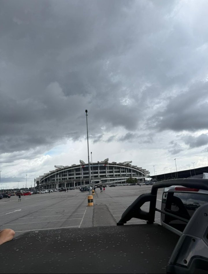 Já cheguei!! Cade vcs ???