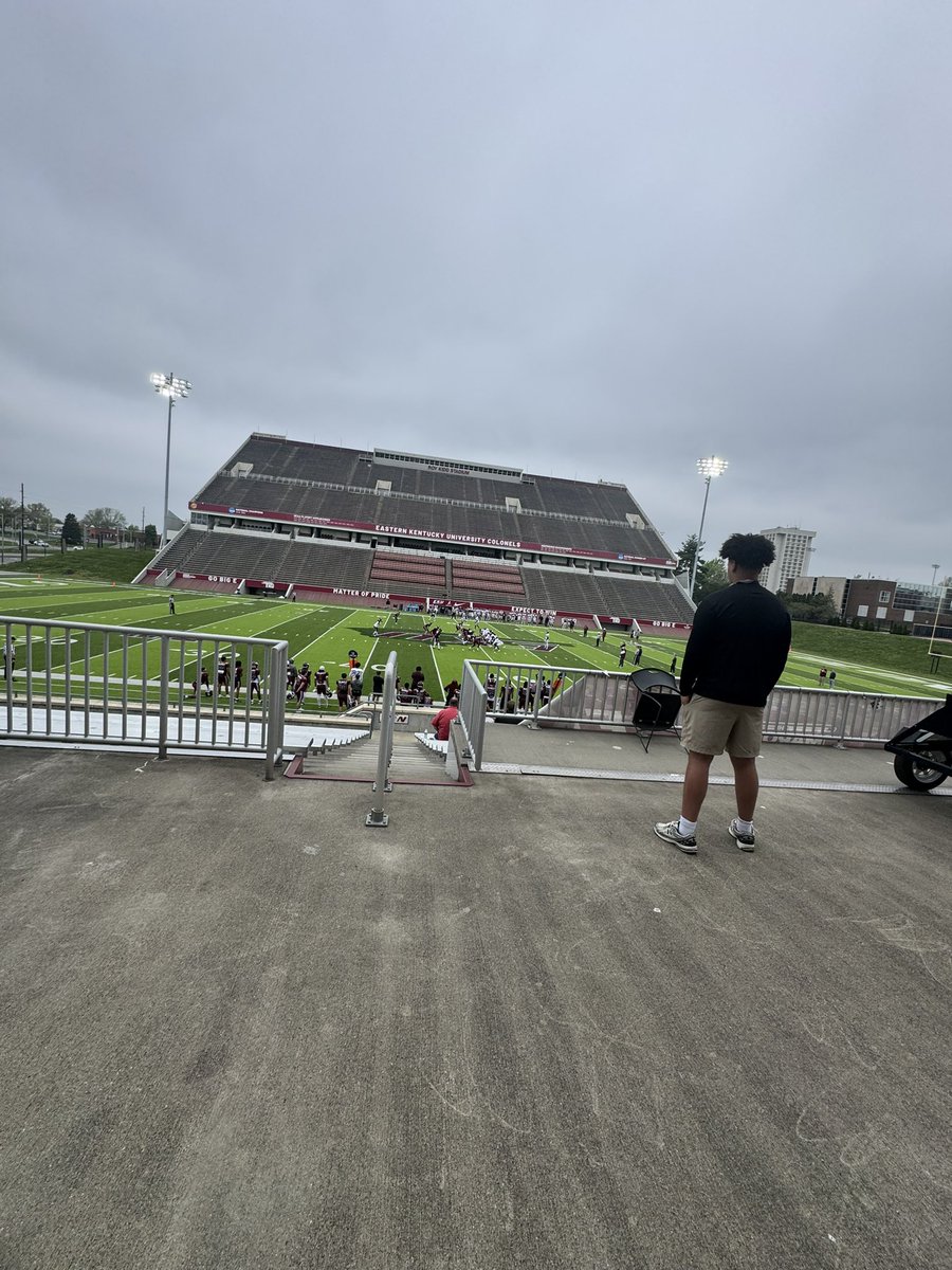 BCarter2027's tweet photo. Great day at @EKUFootball, looking forward to being back for camp! @CoachRav 
@jaxegan_eku @andrew_ragains @CoachWalker8383 @LMHSCoach_T https://t.co/wMOBBtltcl