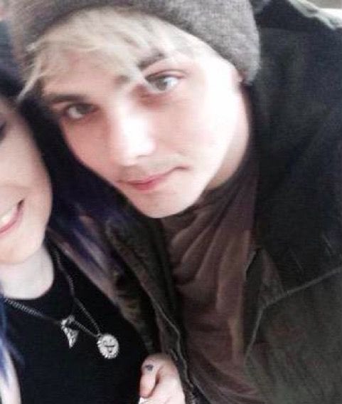 nana GERARD DAY tweet media