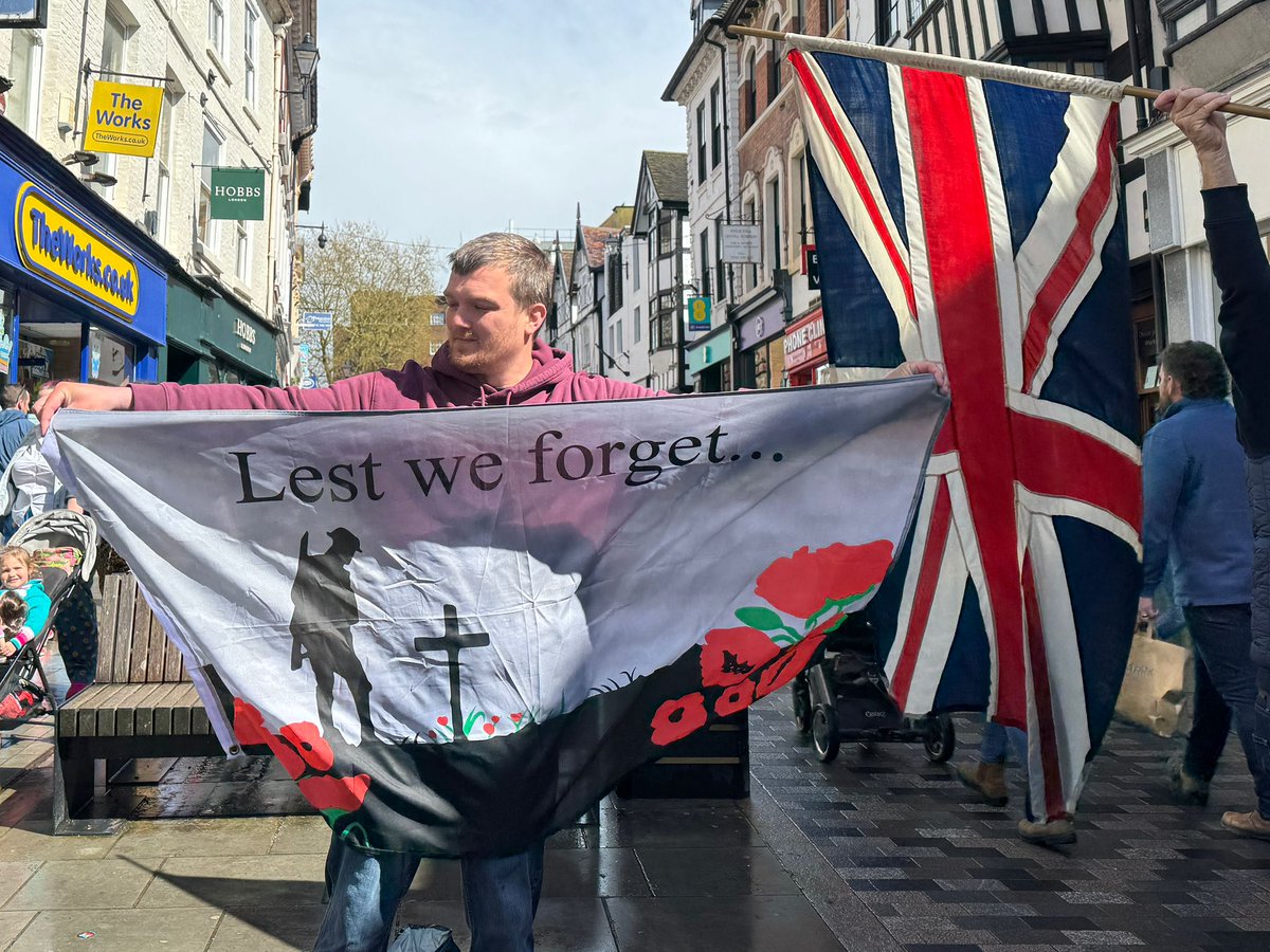 Donna_Rachel_'s tweet image. I was called a Nazi, a baby killer, and accused of genocide today - all for being Jewish, by the supposed 'anti-fascists.' What a joke. As soon as I turned my camera on the insults stopped - go figure. 

Anyway, we flew the flag, and the good people of Shrewsbury were happy to