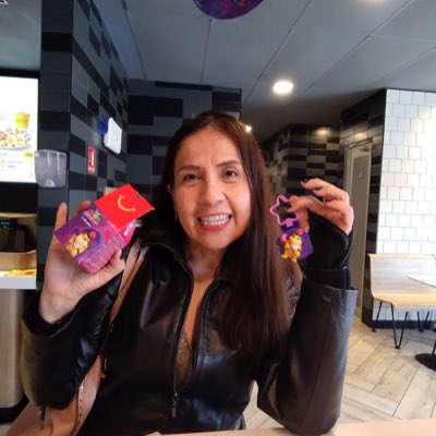 Blanche_Avila's tweet photo. #NuevaFotoDePerfil https://t.co/njGliYuB72