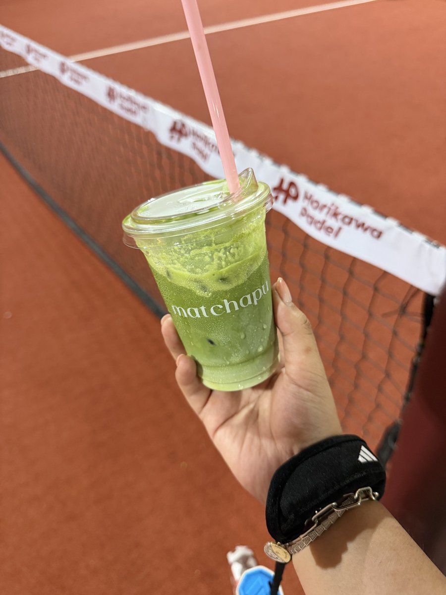 Della ⟢ tweet media