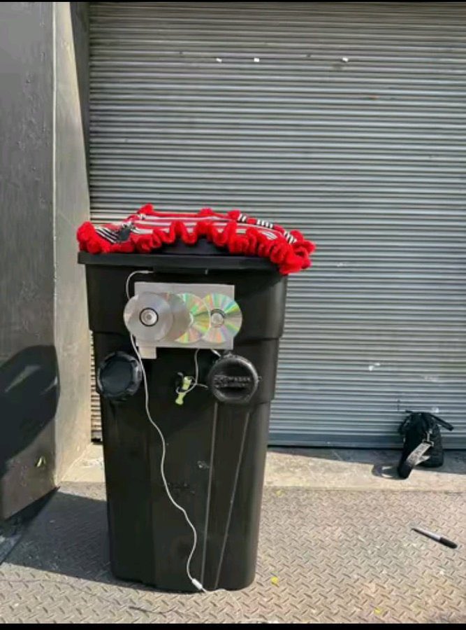 𝑨𝒚𝒐𝒅𝒆𝒍𝒆 tweet media