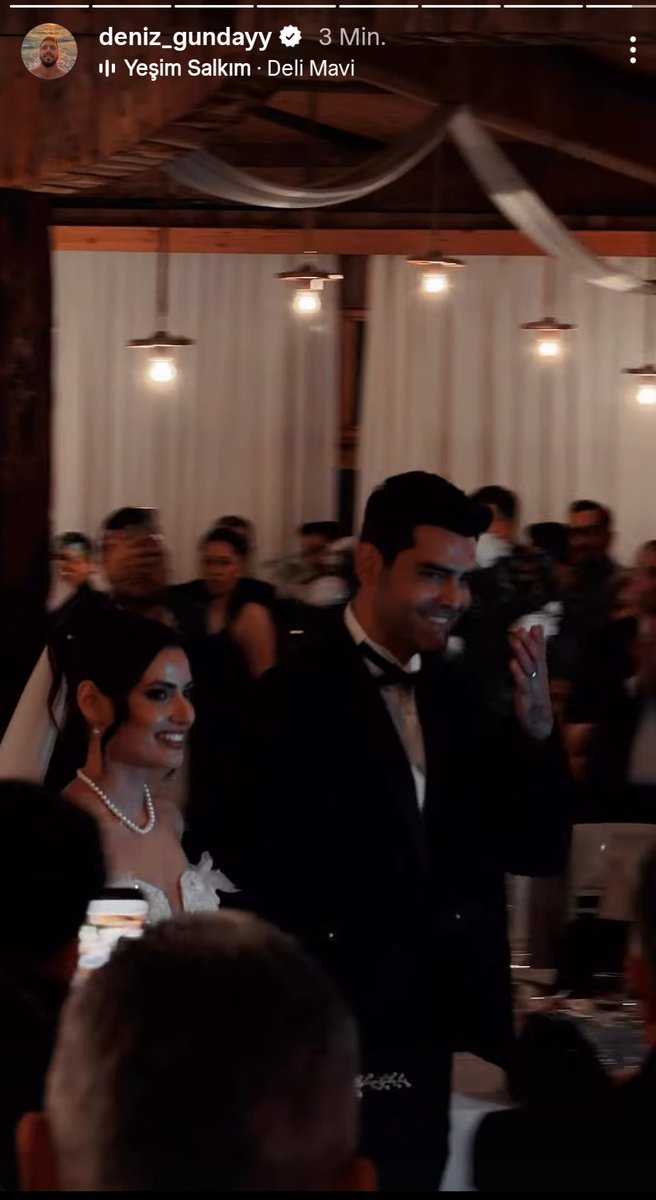 Gülüşünüz daim olsun
#ErkanMeriç #YağmurÖztürk