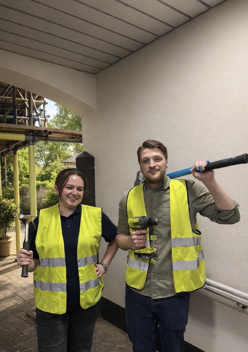 GreyhoundH's tweet image. Week 1 of our renovation and we already cannot wait to welcome everyone back on the 2nd of May, don’t forget 12-3 we will have dray horses and tudors here! 

@youngspubs #renovation #pubrenovation #pubreopening