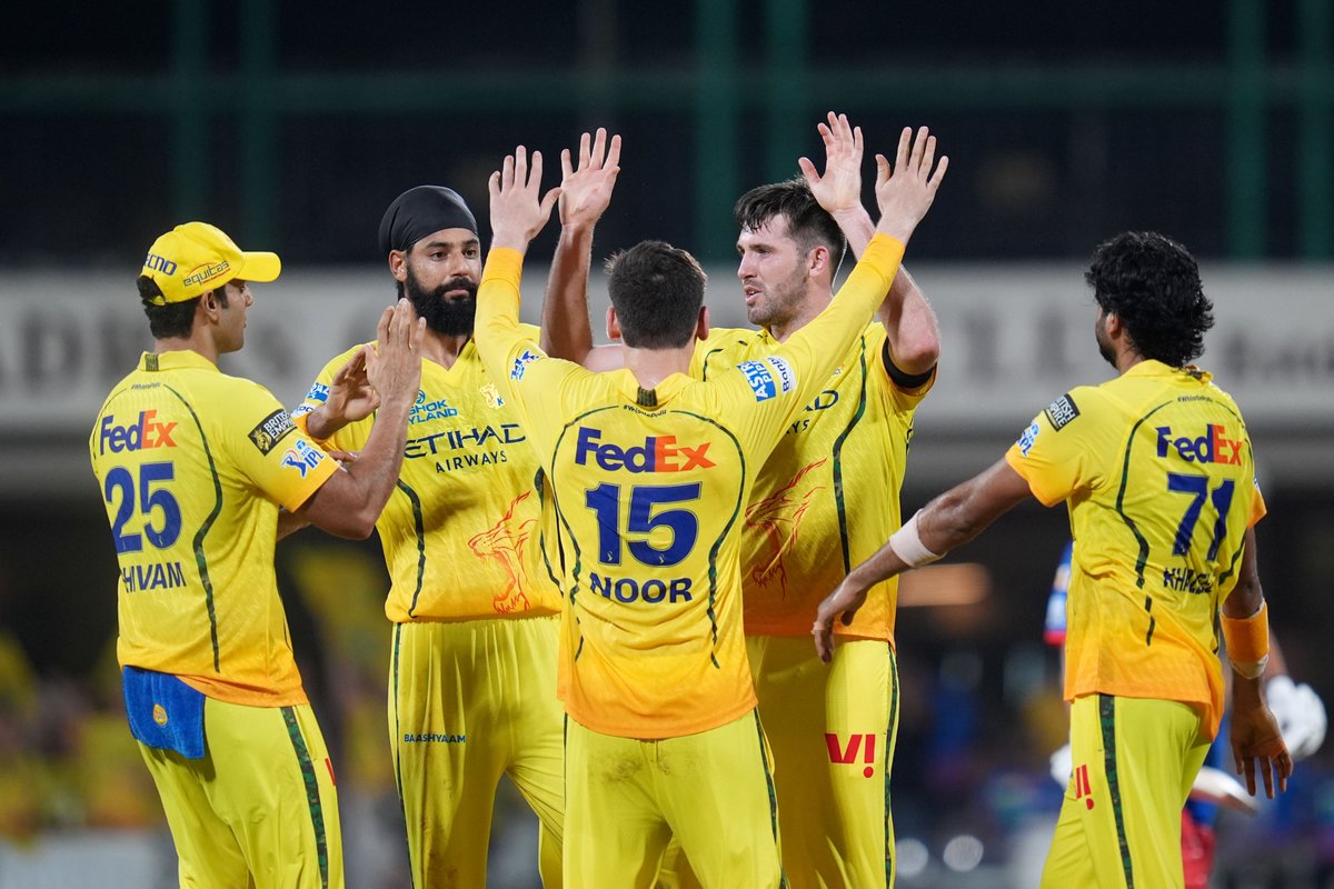 cricbuzz's tweet image. 🚨 First win for CSK at Chepauk after losing six successive #IPL matches at home  😅

#CSKvsDC #CSKvDC #IPL2026 #CricketTwitter