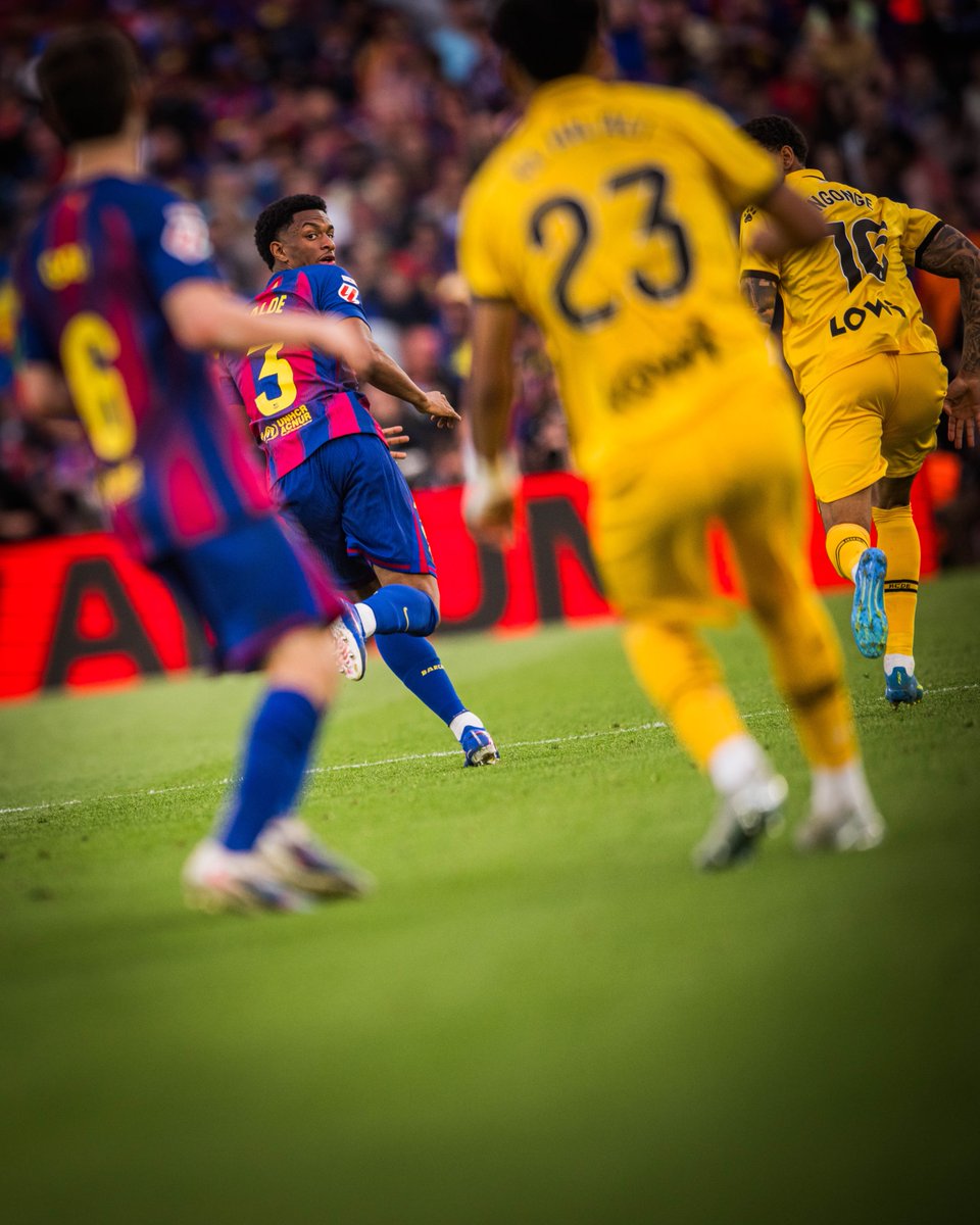 FCBarcelona's tweet image. 🔄 Double substitution for Barça | 64’
↑🟢 Cancelo
↑🟢 Rashford
↓🔴 Balde
↓🔴 Gavi
#BarçaEspanyol