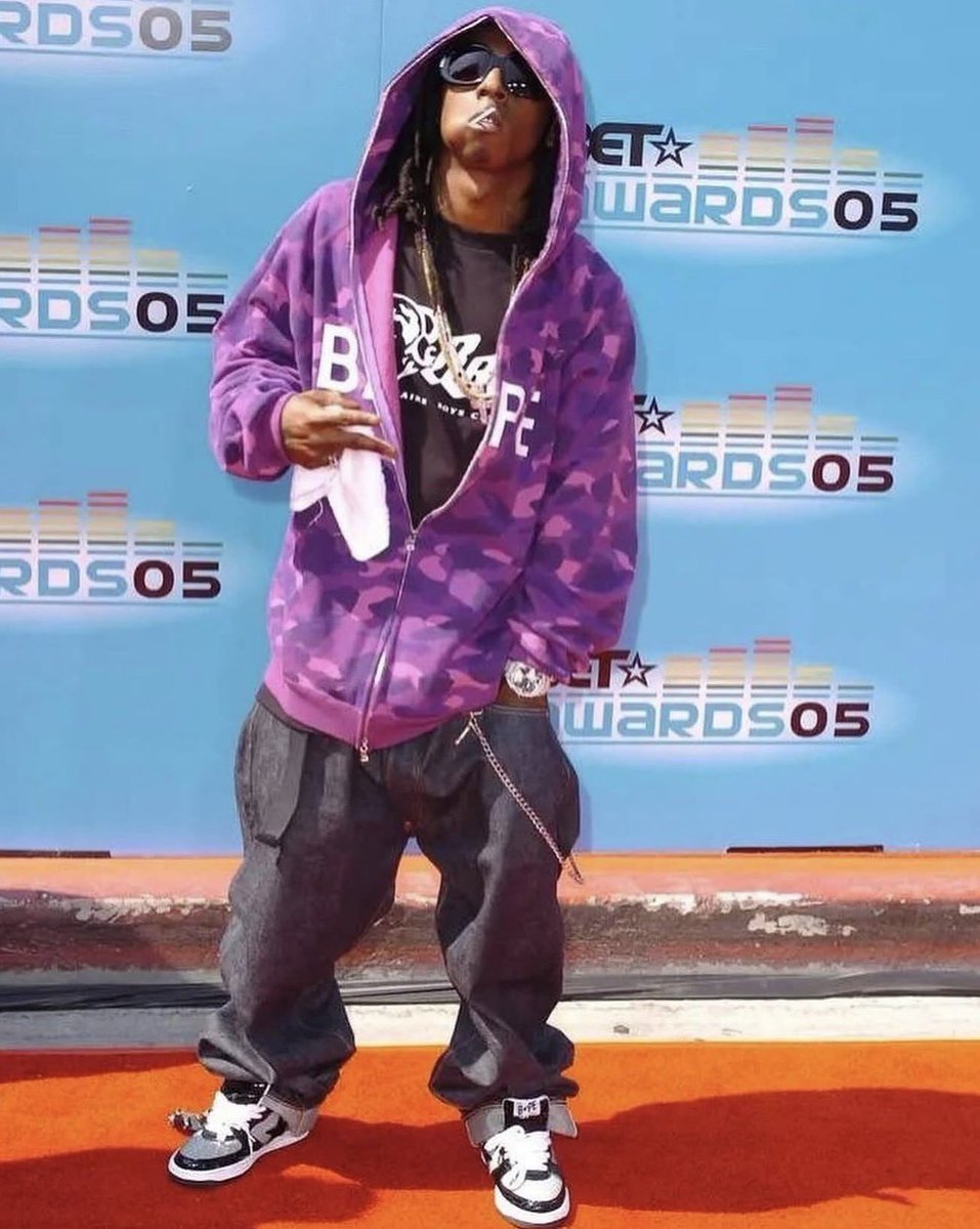 Fit Us Rapper These rapper fit pics deserve to be hung in a museum πΈ