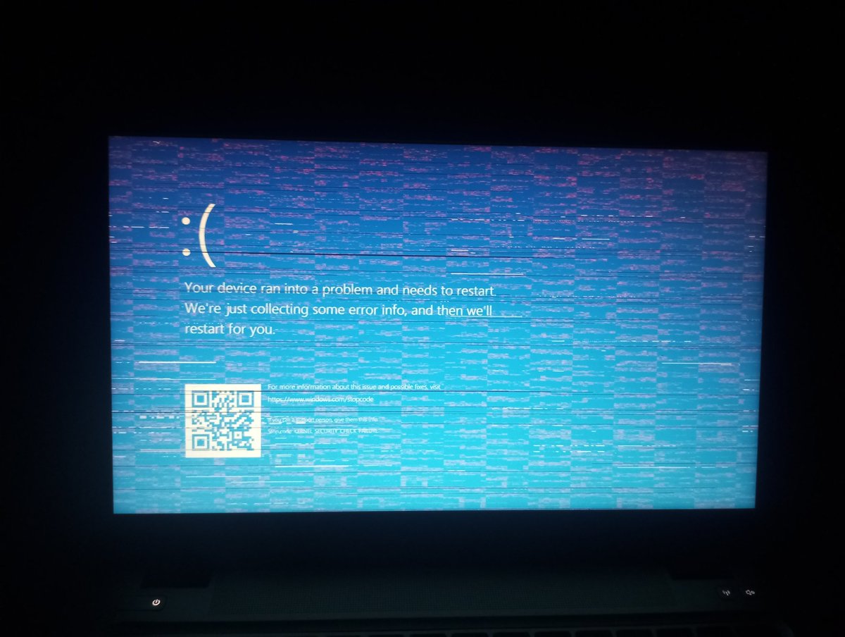 Layomiii tweet media