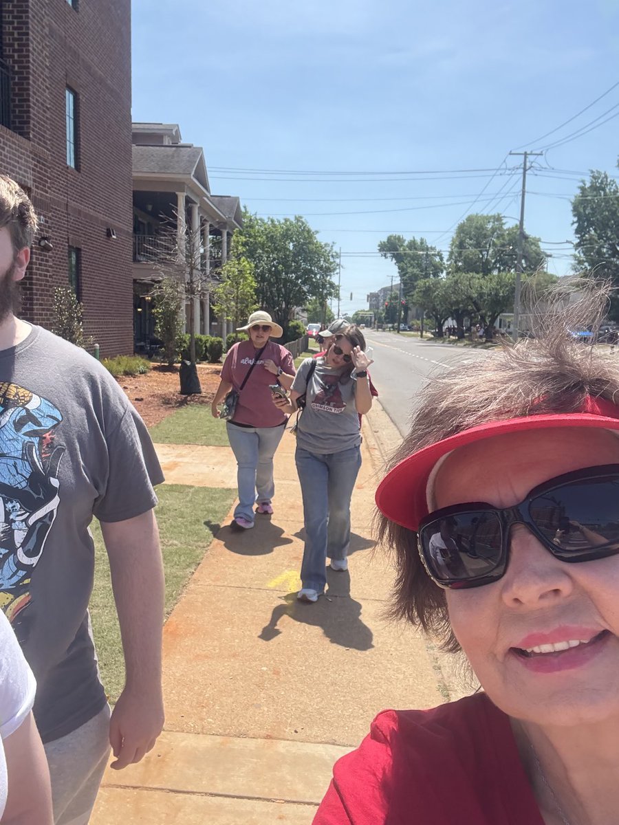 Mimi Sims♥️🐘♥️ tweet media