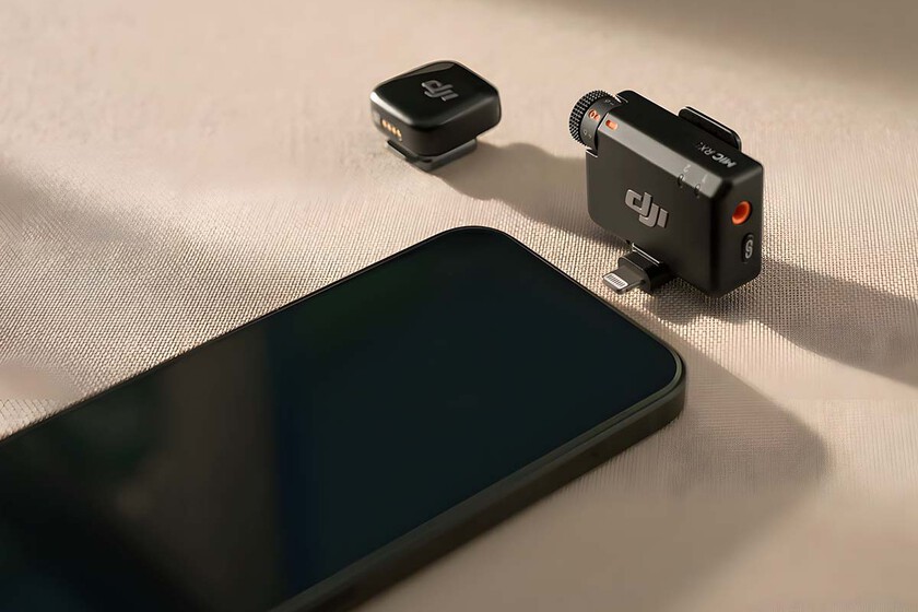 XatakaLATAM's tweet photo. Micrófono para celular y cámara por menos de 900 pesos en Amazon México. Brinda audio premium https://t.co/j0xWJAz2XN https://t.co/RsoCSVVGMr
