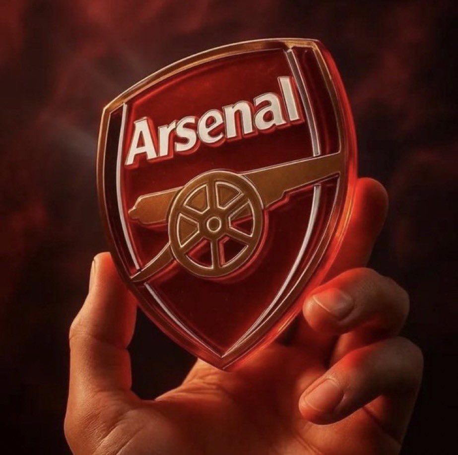 Arsenal Babes >>>>>>>>>>

The Face                                  The Club